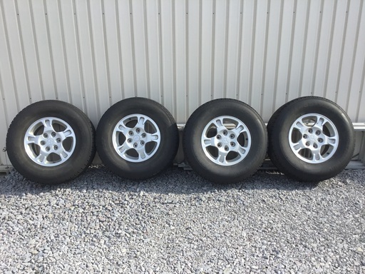 スタッドレスホイール　265-70-16  2019年　ガレージ保管品　溝あり