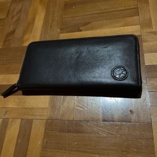 最終値下げしました。値下げ交渉どうぞ）ハンティングワールド　長財布
