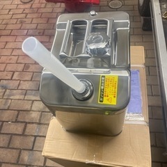 新品ステンレス携行缶20 Lの画像