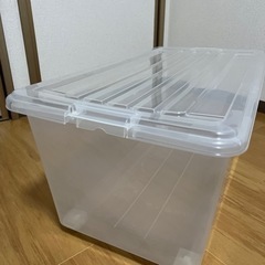 【決まりました！】ニトリ　コロ付き衣装ケースの画像