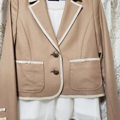 秋、冬用　おしゃれ着、レディーススーツの画像