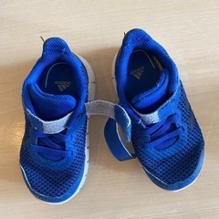 adidasベビーシューズ13.0の画像