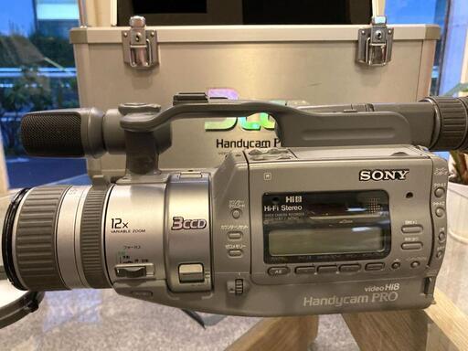 SONY CCD-VX1「ハンディカムプロ」3CCD＜Hi8＞カメラ(ジャンク)