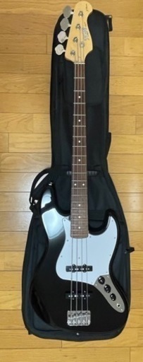 ベース FGN 付属品付　弦取替必要