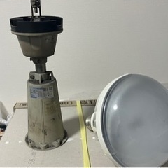 工場 倉庫を明るく！電気代も安いLED水銀灯 1000W相当 L...