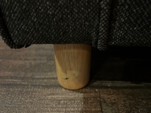 至急　定価22000円　黒ソファ