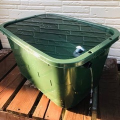 水槽一個500円の画像