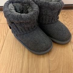 キッズ　ブーツ　もふもふ　グレー