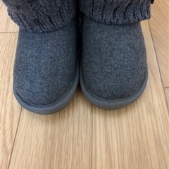 キッズ　ブーツ　もふもふ　グレーの画像