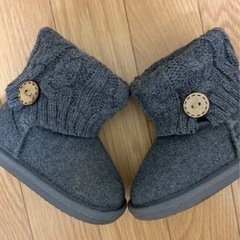 キッズ　ブーツ　もふもふ　グレーの画像