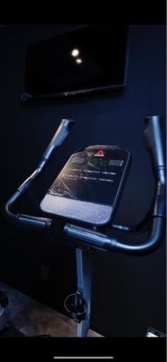 リーボック　エアロバイクSL8.0 ¥90,000