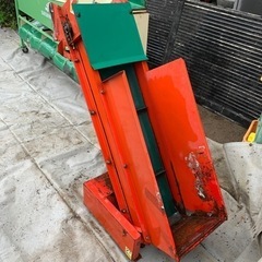 投入コンベア　NTC-1000 太陽鍛工　現状