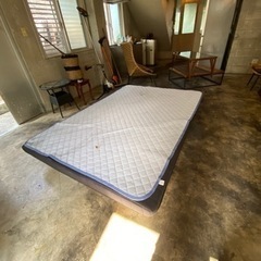 セミダブルベッド15,000円の画像