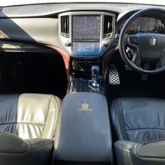 自社ローン　ローンが通らない生活から通る生活へ　保証人不要　最大84回　頭金不要 トヨタ クラウンアスリートハイブリッド アスリートSの画像