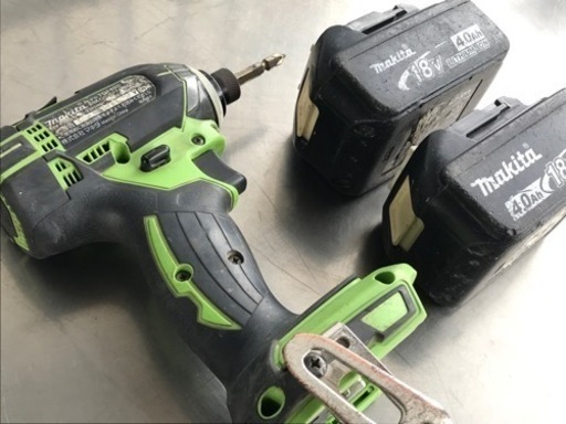 マキタ インパクトドライバ◇18V/4.0Ahバッテリー2個・メロディ付充電器セット◇TD149D◇K891