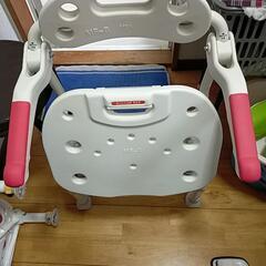 介護用、風呂場イス。風呂桶手摺の画像