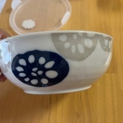 ノンラップ付きお皿の画像
