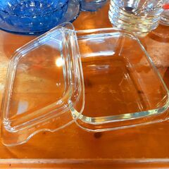 PYREX パイレックス 蓋付きオーブン皿 日本製 IWAKI 岩城硝子　/UJ-0679 北の画像