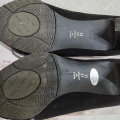 【値下げ】ネオリズム NEORHYTHM 黒スウェードパンプス 23㎝の画像