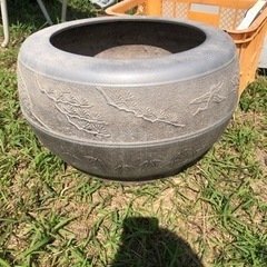アルミ製火鉢の画像