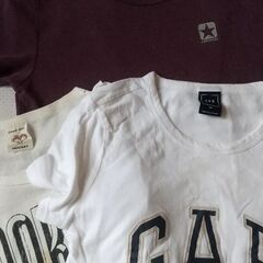 子供服　Ｔシャツ　GAPなど4点　150cmくらい