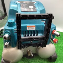 【エコツール岡崎インター店 】Makita/マキタ 11Lエアコンプレッサ AC461XL【愛知県/岡崎市/工具】【ITUP8GF8TSIG  】 エコツール岡崎インター店 】Makita/マキタ 11Lエアコンプレッサ