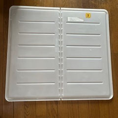 イケヤ　ベッド下の収納ケースの画像