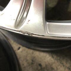 早い者勝ち！中古ﾎｲｰﾙ！VERGER　17インチ　7J+42　5-114.3　4本セット
