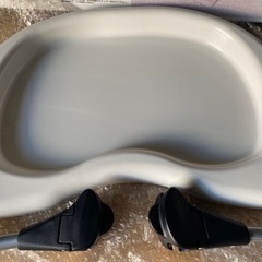 カトージ　バウンサー用テーブル　美品箱付きの画像