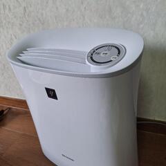 2021年製シャープ空気清浄機 FU-L30 定価23000円の製品の画像