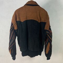 ✨🔔期間限定・特別価格🔔✨ ADLER  ネイティブデザイン  ブルゾンジャンパーの画像