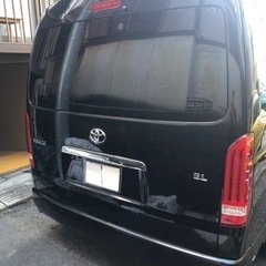 ハイエース１０人乗りの画像