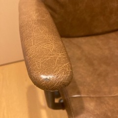 ビンテージ調のチェア★11月18日までの画像