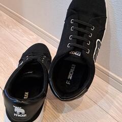 【お話中】MOZ LL ゴム紐スニーカーの画像