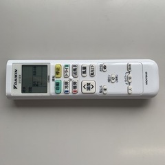 エアコン　リモコン　ダイキンの画像