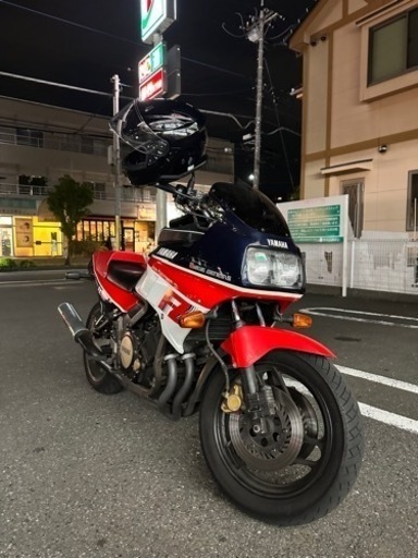 ヤマハ FZ750