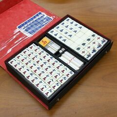 麻雀牌 メーカー・素材不明 縦25×横18×厚さ16mm 12g 花牌 予備白4枚 マージャンパイ 札幌市 清田区 平岡の画像