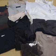 ①17着。古着レディース服詰め合わせ