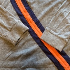 グッチ　Gucci ロンT シャツ　トップスの画像