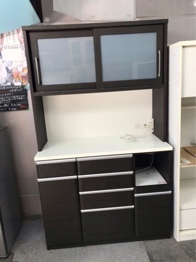 ニトリ　キッチンボード　食器棚　人気の幅120