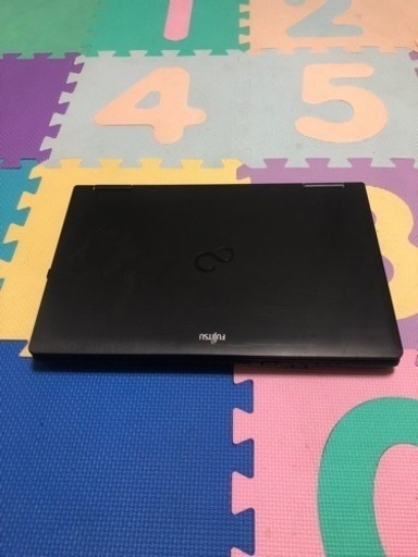 Fujitsu ノートパソコン