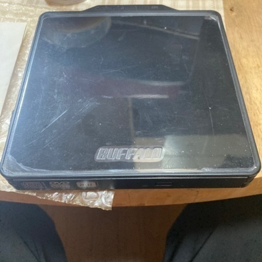ポータブルDVDプレイヤー