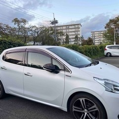 2017年プジョー208gt