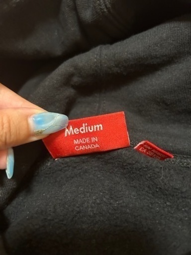 【値下げしました】supreme パーカー