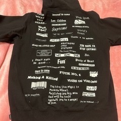 【値下げしました】supreme パーカーの画像