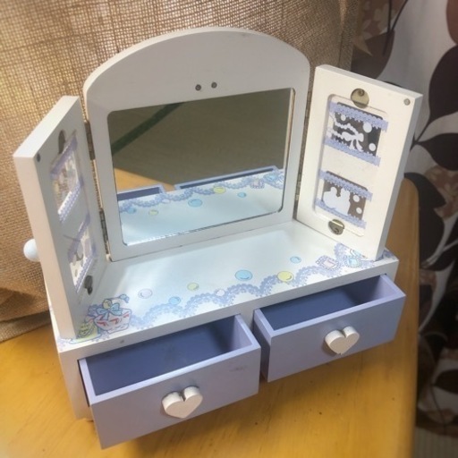 決まりました　小さな収納　子供部屋　飾り　可愛い