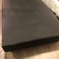 セミダブルベッド差し上げます。の画像