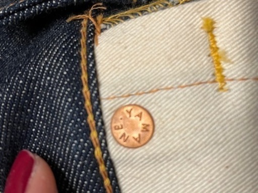試着のみ　EVISU　エヴィス　ジーンズ　デニムパンツ　ビッグカモメ　赤　紺
