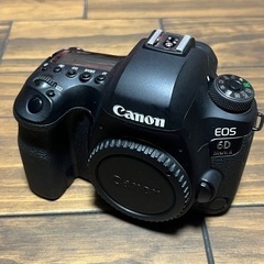 【当日発送】☆早い者勝ち☆Canon EOS 6D mark2 SDカード付 Amazon | Canon デジタル一眼レフカメラ EOS 6D Mark II EF24-105 IS