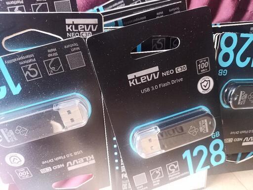 40枚以上 USBメモリ 128GB USB3.0